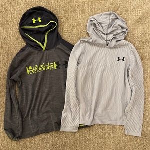 2 Boys Under Armour Small Long Sleeve